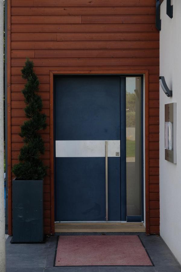 La Planette Bed & Breakfast Aussonne ภายนอก รูปภาพ