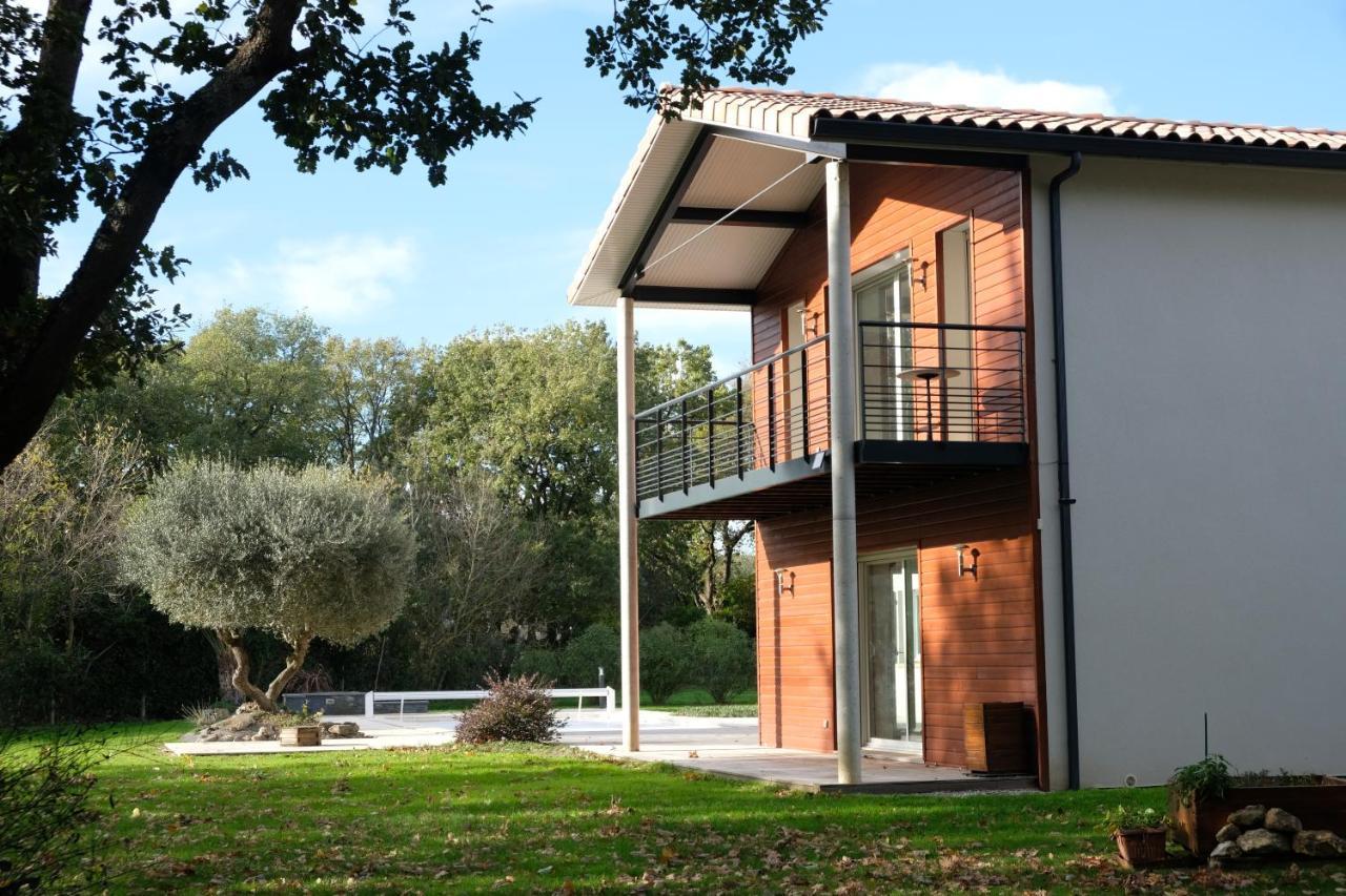 La Planette Bed & Breakfast Aussonne ภายนอก รูปภาพ