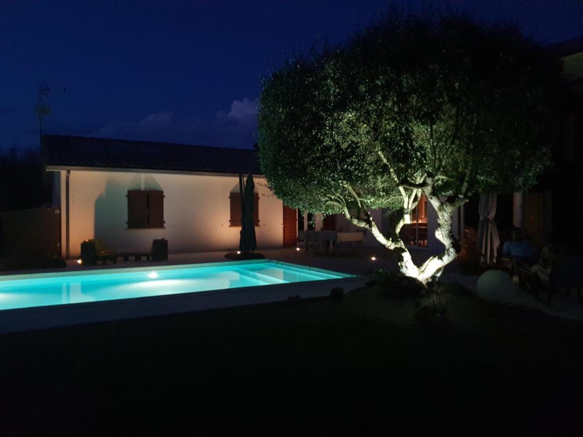 La Planette Bed & Breakfast Aussonne ภายนอก รูปภาพ